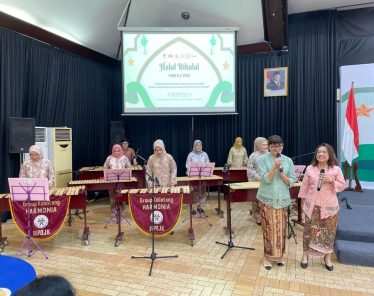 Kolintang Harmonia Tampil di Halbil Pusaka